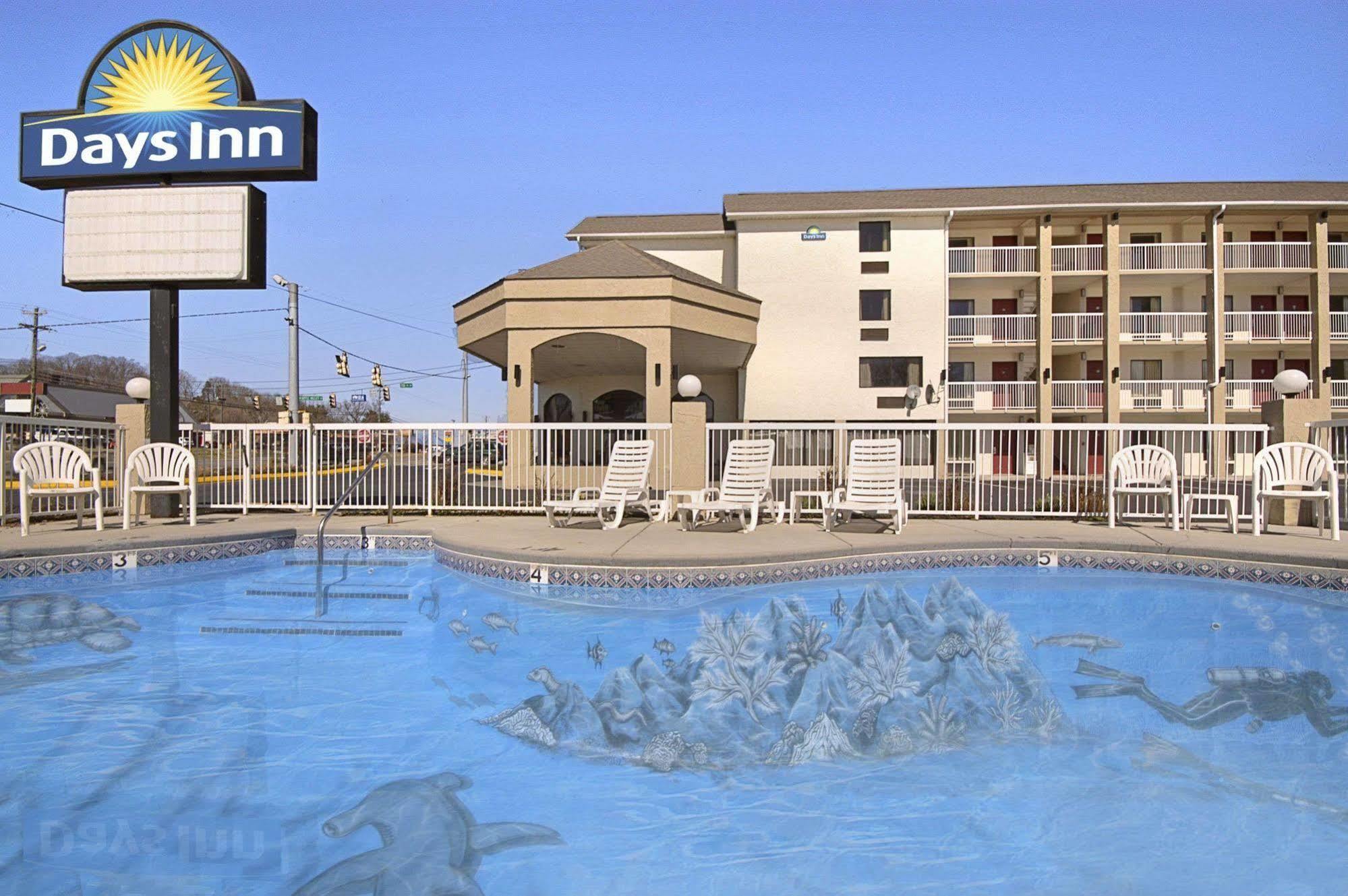 Days Inn By Wyndham Apple Valley Pigeon Forge/Sevierville Servizi foto