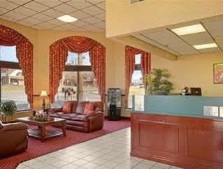Days Inn By Wyndham Apple Valley Pigeon Forge/Sevierville Esterno foto